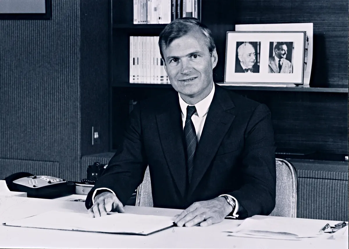 Claude Bébéar dans son bureau, 1982